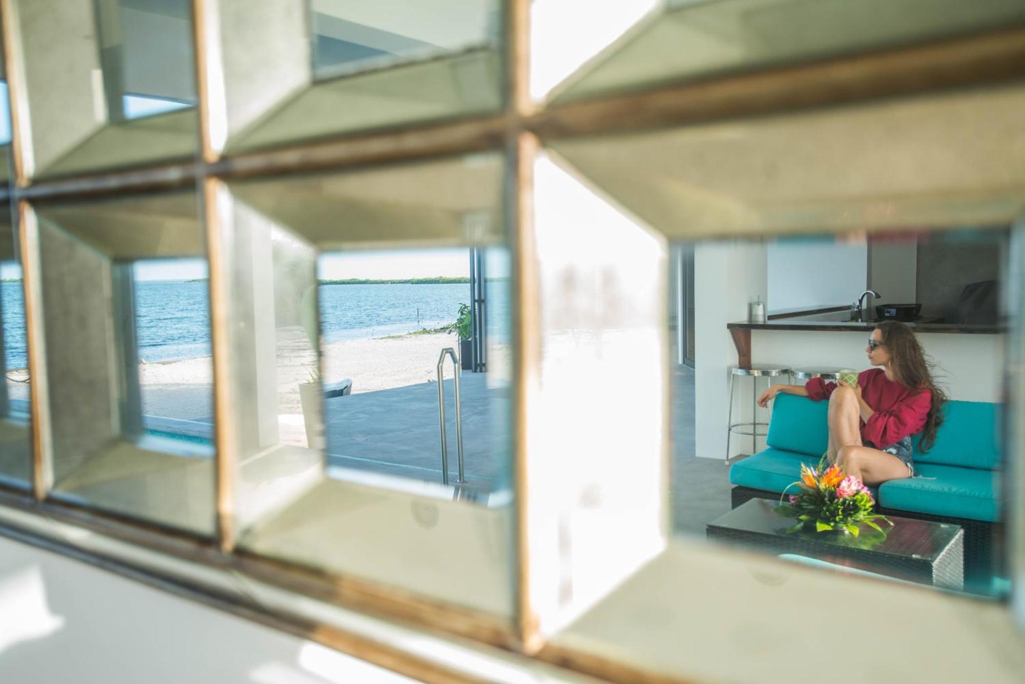 Playa De Sala Boutique Hotel (Adults Only) San Pedro  Bagian luar foto