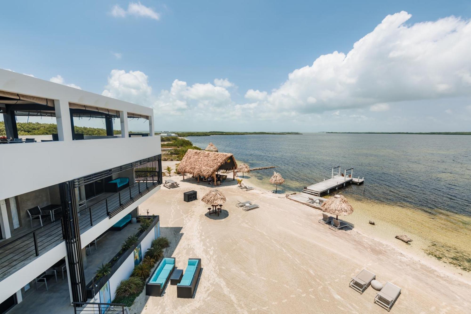 Playa De Sala Boutique Hotel (Adults Only) San Pedro  Bagian luar foto
