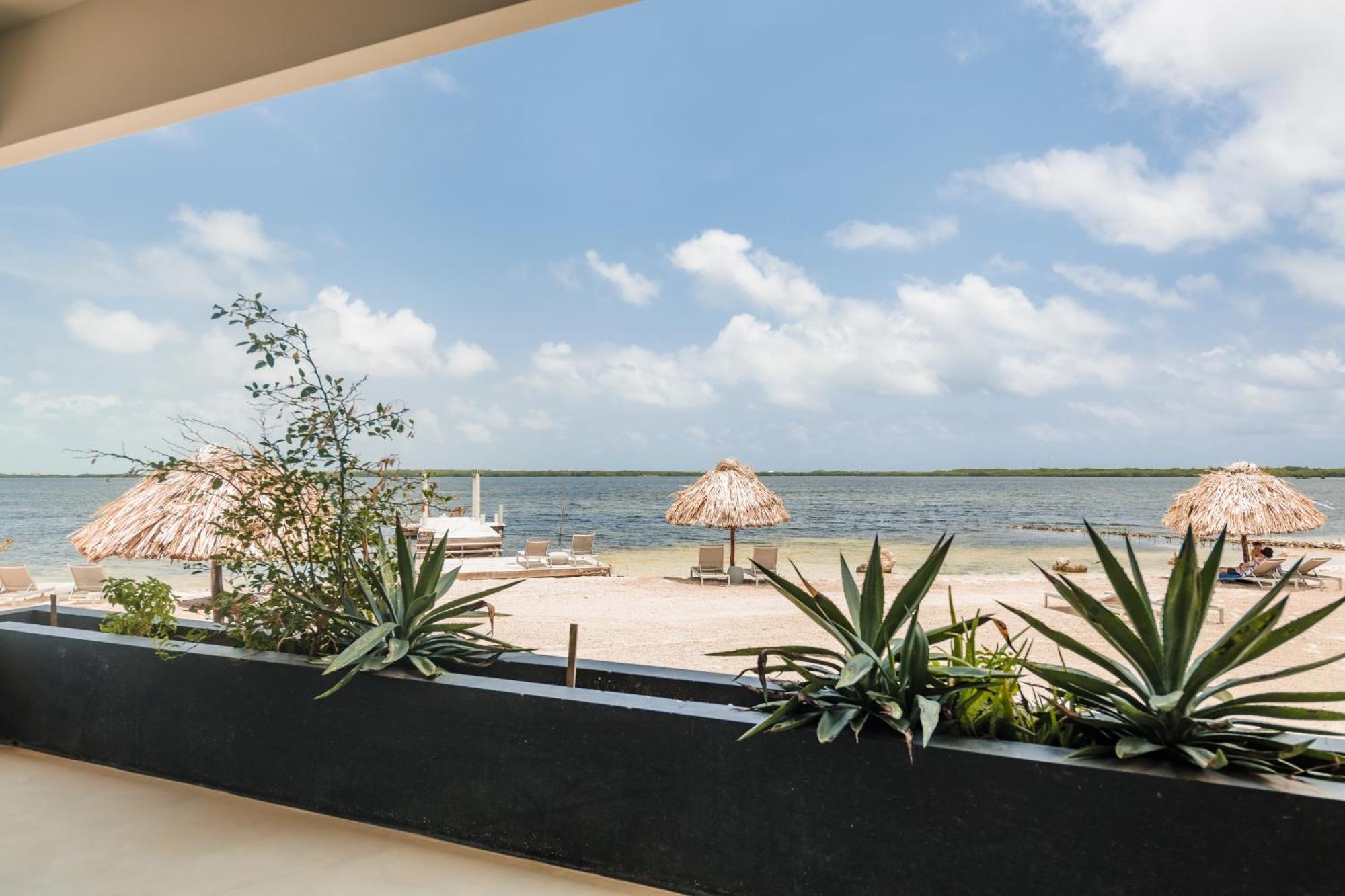 Playa De Sala Boutique Hotel (Adults Only) San Pedro  Bagian luar foto