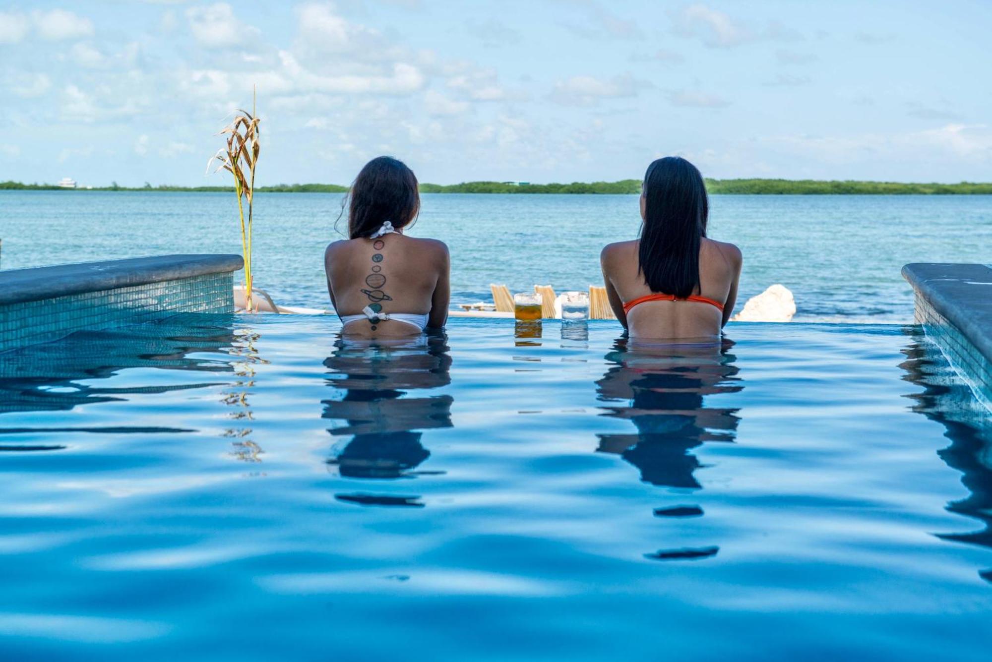 Playa De Sala Boutique Hotel (Adults Only) San Pedro  Bagian luar foto